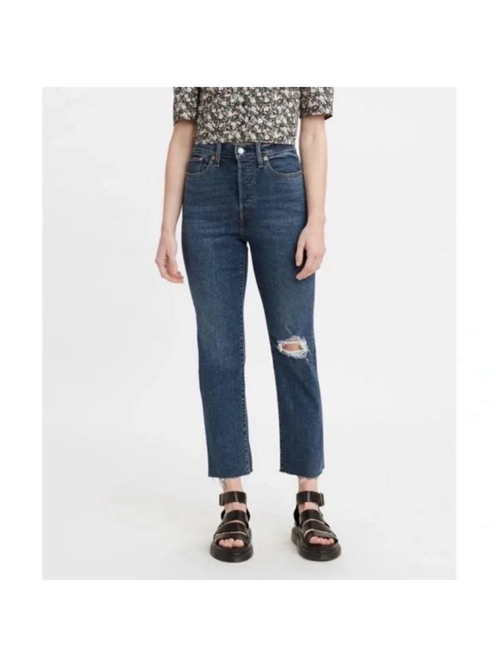 Levi’s Wedgie Straight Button fly Jeans Size 27 Blue